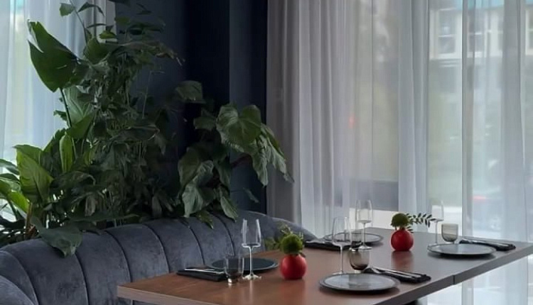 Световой акцент Favourite в интерьере ресторана SHATÉ 