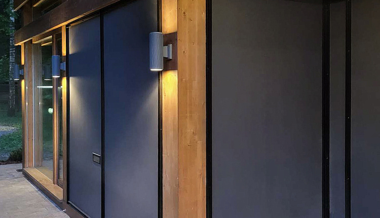 Реализация проекта уличного освещение в одном из загородных домов Подмосковья