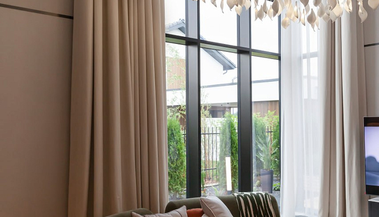 Нежность керамики: авторская люстра по индивидуальному проекту