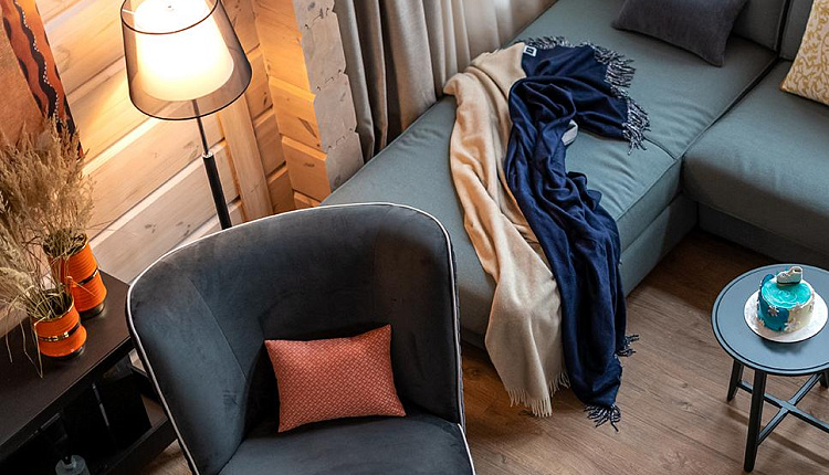 НА ДАЧУ К МАРИИ ПЕТРОВОЙ И АЛЕКСЕЮ ТИХОНОВУ