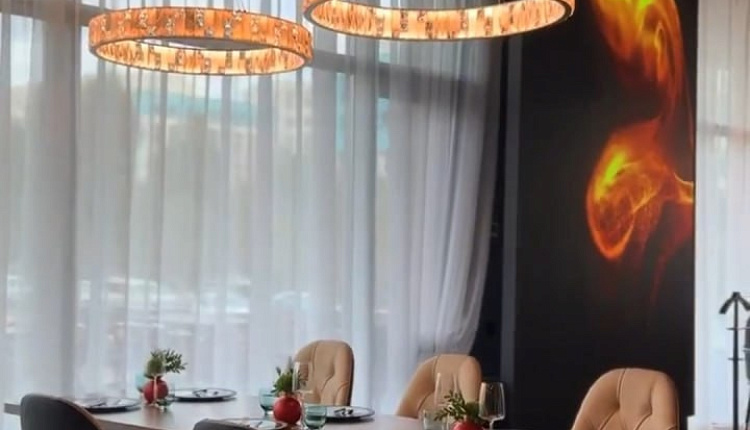 Световой акцент Favourite в интерьере ресторана SHATÉ 