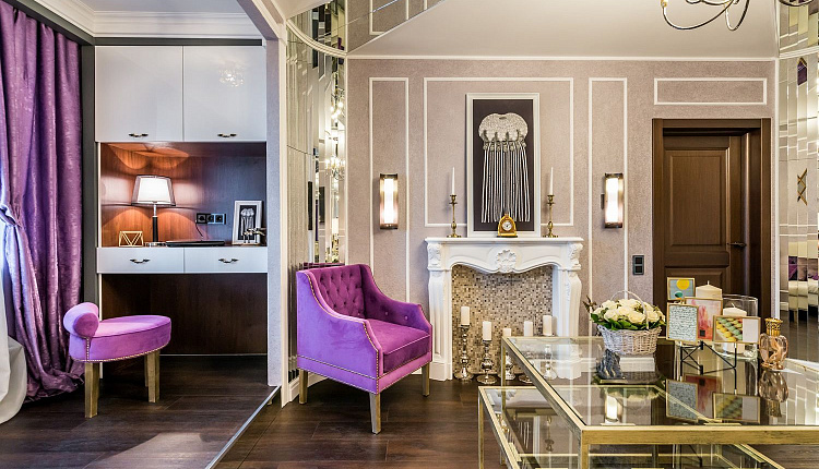 Зал и 150 зеркал